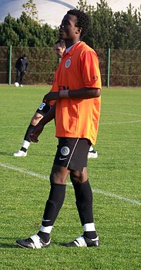 Costa Nhamoinesu