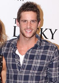 Dan Ewing