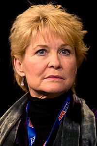 Dee Wallace