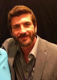 Joe Lando