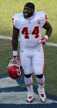 Le'Ron McClain