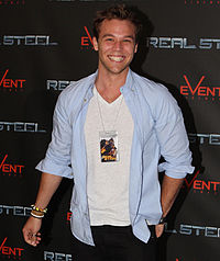 Lincoln Lewis