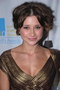 Olesya Rulin