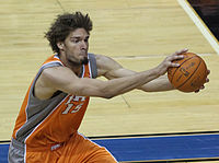 Robin Lopez