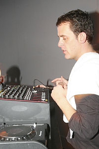 Scott Mills