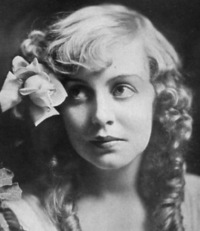 Violet MacMillan