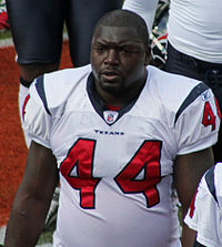 Vonta Leach